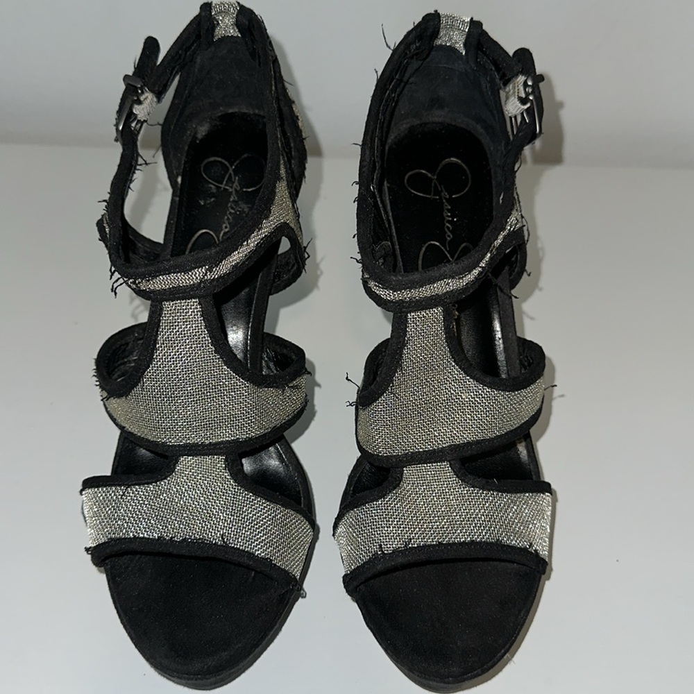 Jessica Simpson Heel 8.5